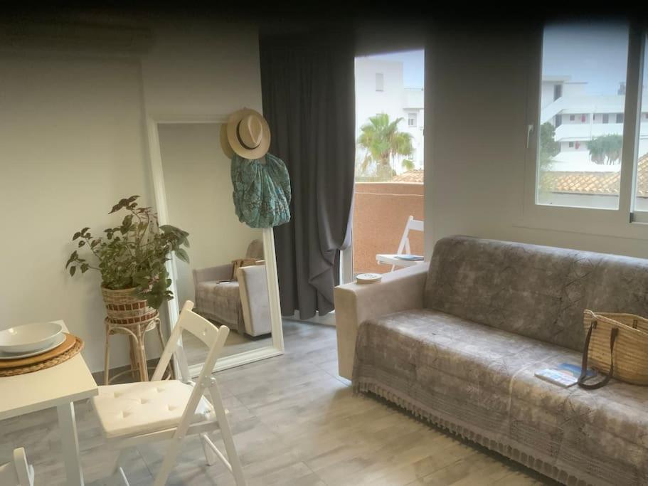 Apartamento Es Pujols Isla De La Calma Exterior foto