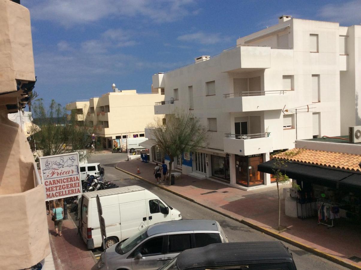 Apartamento Es Pujols Isla De La Calma Exterior foto