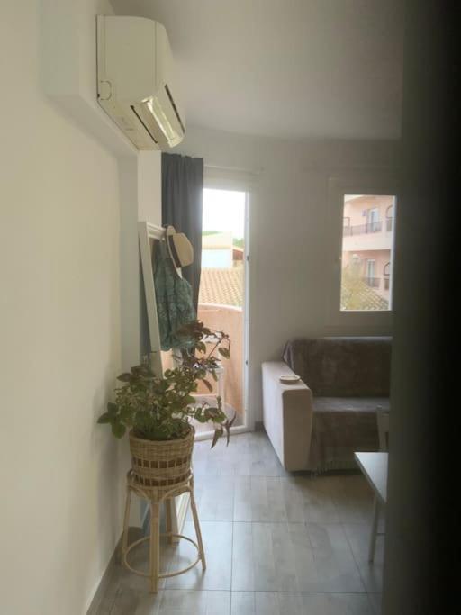 Apartamento Es Pujols Isla De La Calma Exterior foto