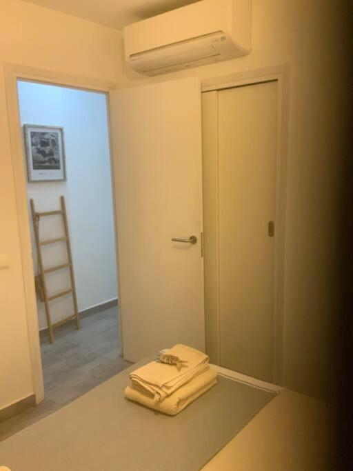 Apartamento Es Pujols Isla De La Calma Exterior foto